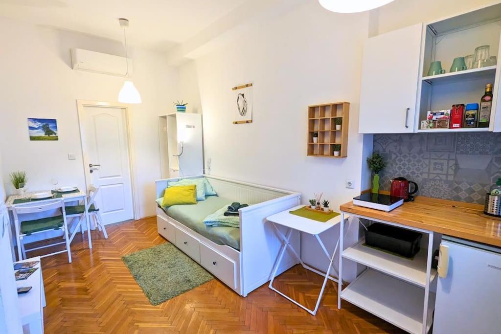Cozy Ensuite Room In Zagreb Center Exterior foto